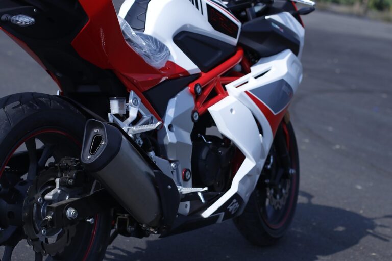 From Zero to Hero: How to Scale Your Business with Lightning-Fast Marketing Tactics