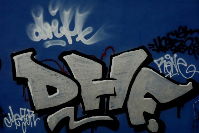 The Art of Personalization: How to Use Behavioral Data to Create Targeted Ads That Convert